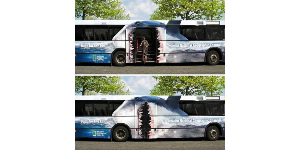 Bus décoré requin